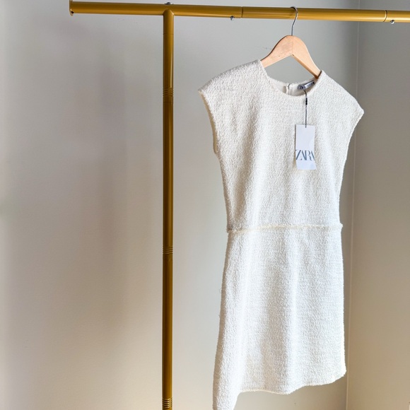 NWT Zara Ivory Textured Shift Dress - Picture 1 of 5